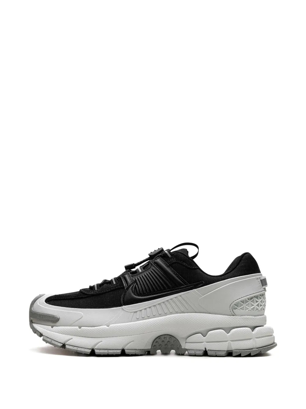 Zoom Vomero 5 Roam Black/Light Silver Sneakers