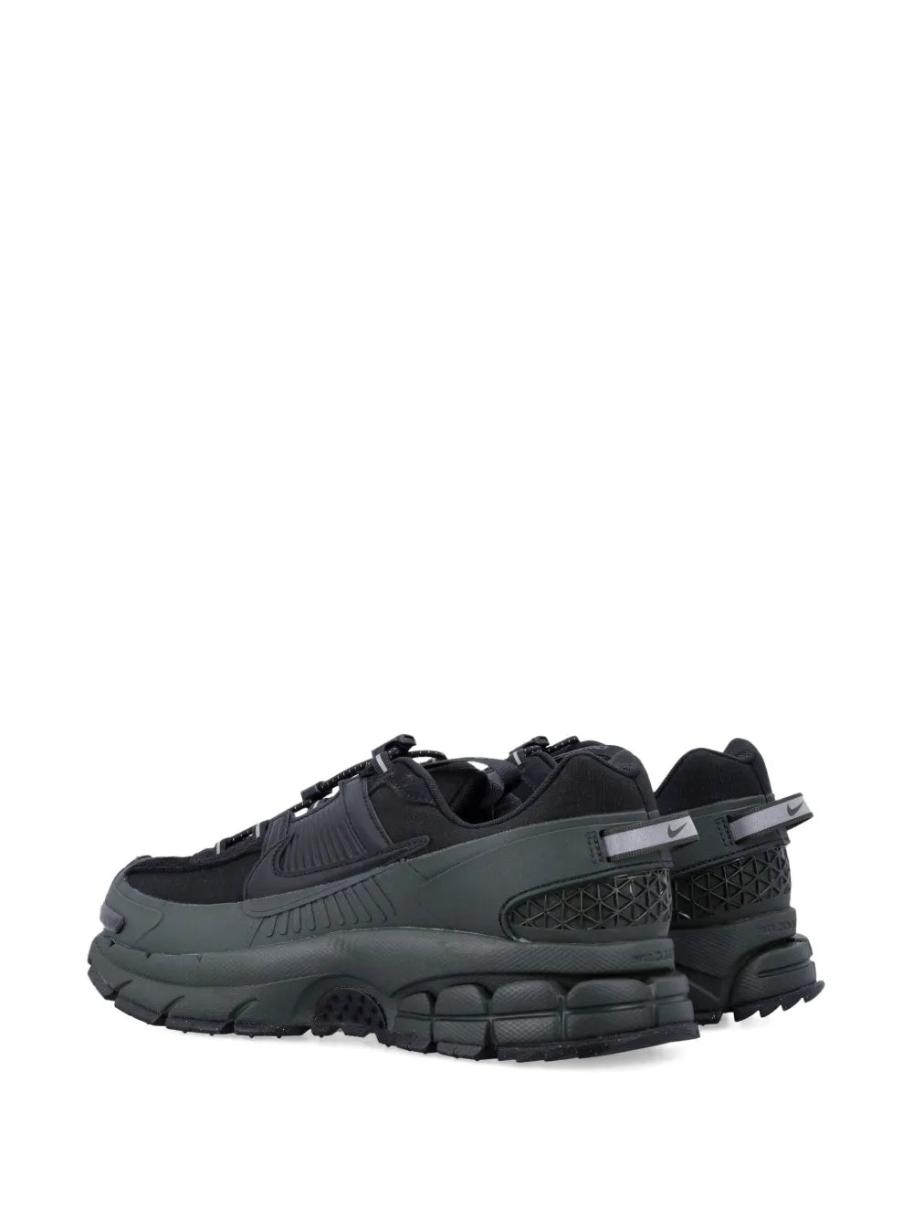 Zoom Vomero Trainers