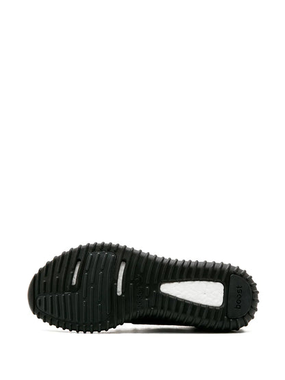 Yeezy Boost 350 In Pirate Black Sneakers