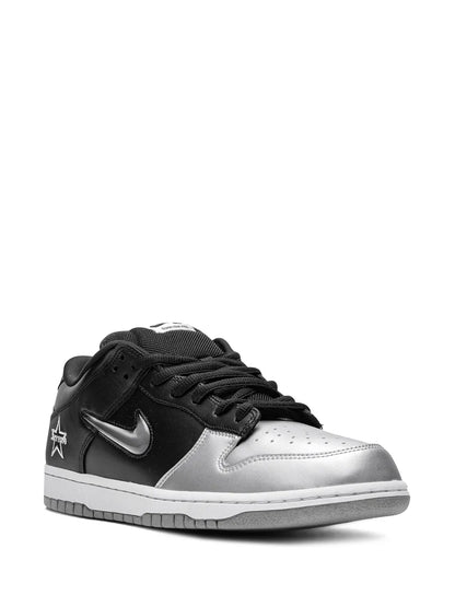 X Supreme Sb Dunk Low Og Qs Jewel Swoosh Silver/Black Sneakers