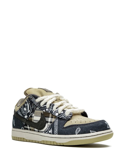 X Travis Scott Sb Dunk Low Sneakers