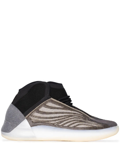 Yeezy Qntm Barium Sneakers