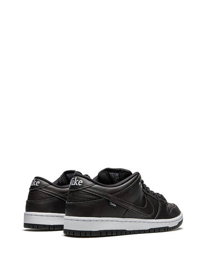 X Civilist Sb Dunk Low Sneakers