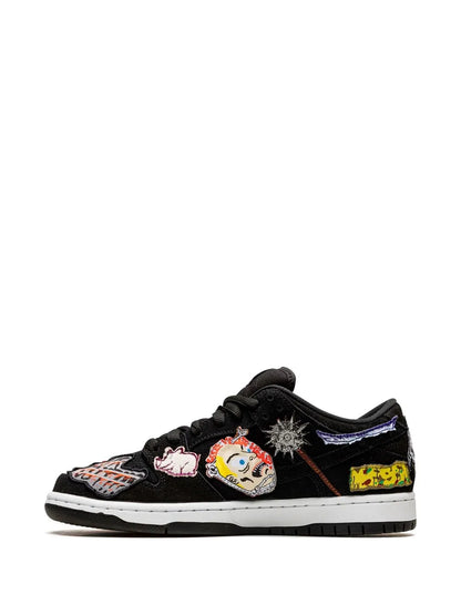 Sb Dunk Low Neckface Sneakers
