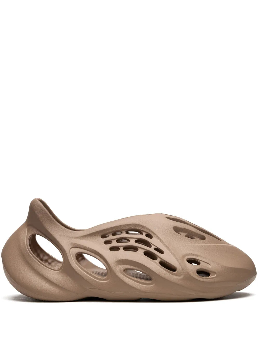 Yeezy Foam Runner Clay Taupe Sneakers