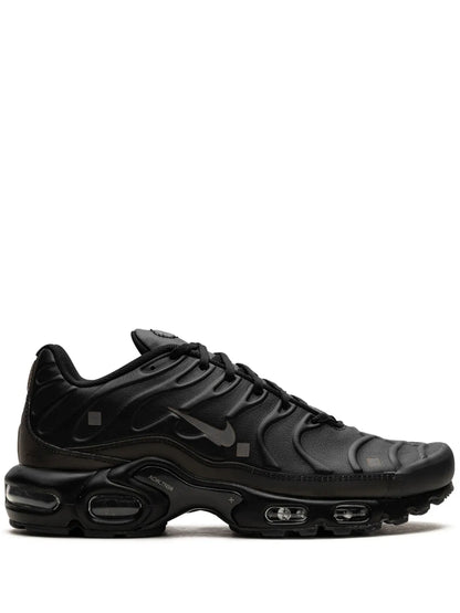X A-Cold-Wall* Air Max Plus Sneakers