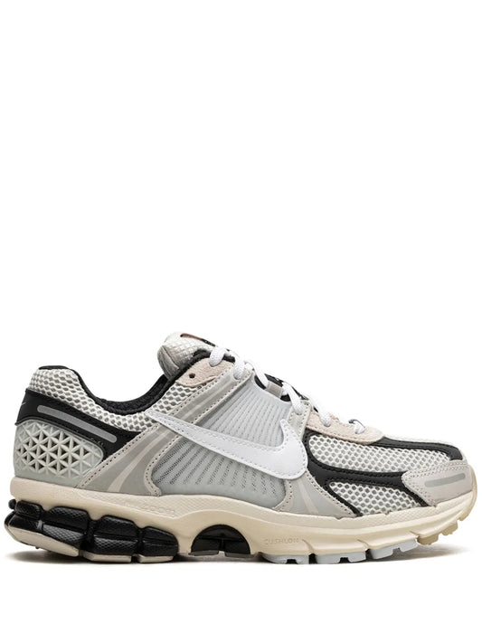 Zoom Vomero 5 Supersonic Sneakers