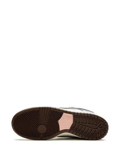 X Yuto Horigome Sb Dunk Low Sneakers