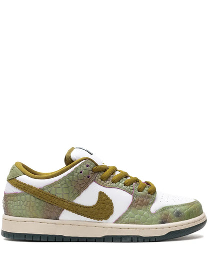 X Alexis Sablone Sb Dunk Low Pro Chameleon Sneakers