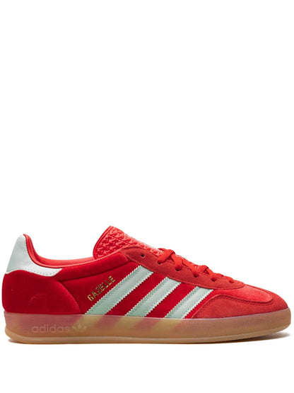 Gazelle Indoor