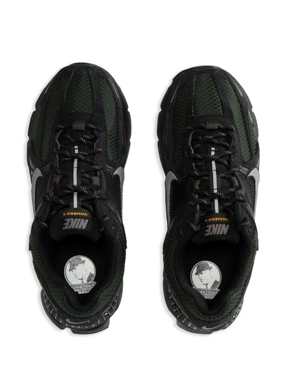 Zoom Vomero 5 Sneakers