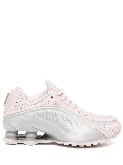 Shox R4 Sneakers