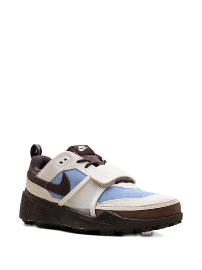 Zoom Field Jaxx Travis Scott - Leche Blue Sneakers