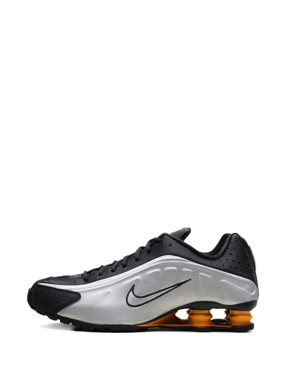 Shox R4 Black/Vast Grey/Bright Mandarin/Metallic Silver Sneakers