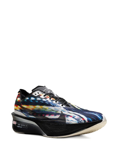 Vaporfly 4 Light Trails - Black/White Sneakers