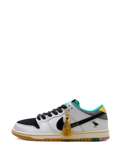 X Csef Sb Dunk Low Sneakers