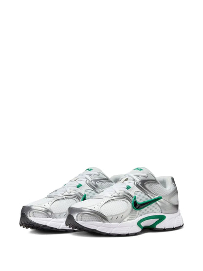 V5 Rnr White/Malachite Sneakers