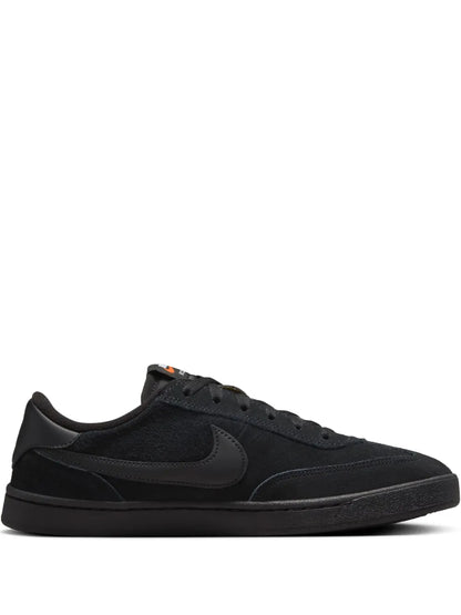 Sb Fc Classic Black Sneakers