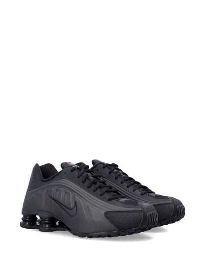 Shox R4 Sneakers