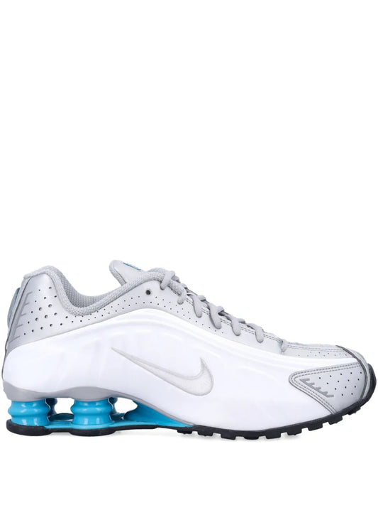 Shox R4 Sneakers