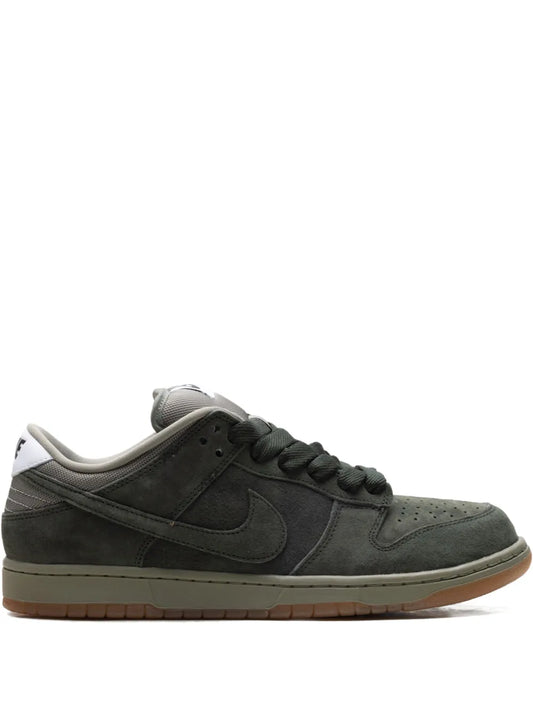 Sb Dunk Low Pro B Sneakers