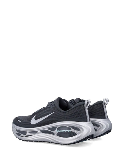 Vomero Plus Swoosh Trainers