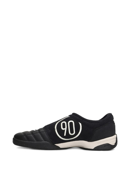 Total 90 Sneakers