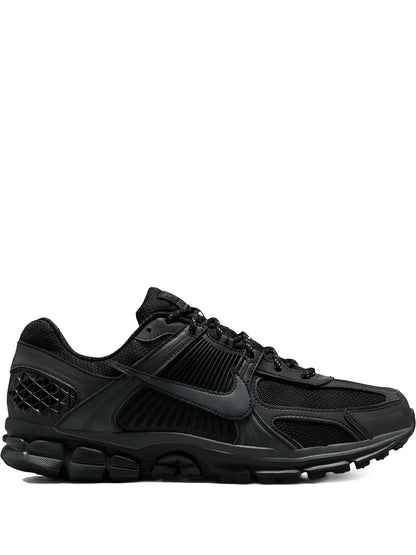 Zoom Vomero 5 Se Lace-Up Sneakers