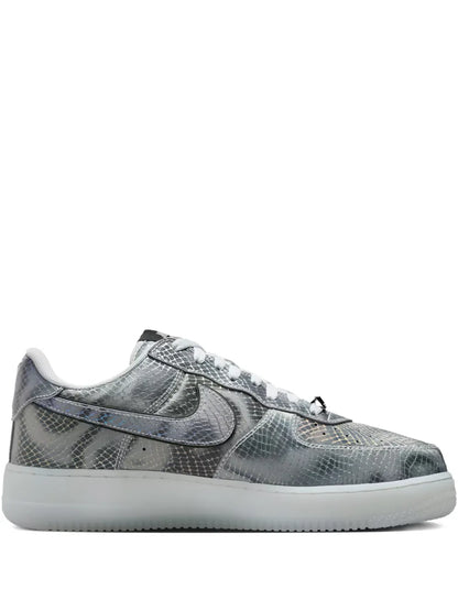 X Kobe Bryant Air Force 1 Lenticular Lace-Up Sneakers