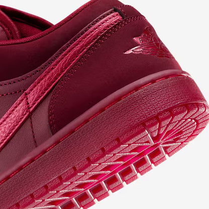 Air Jordan 1 Low SE Women's Shoes