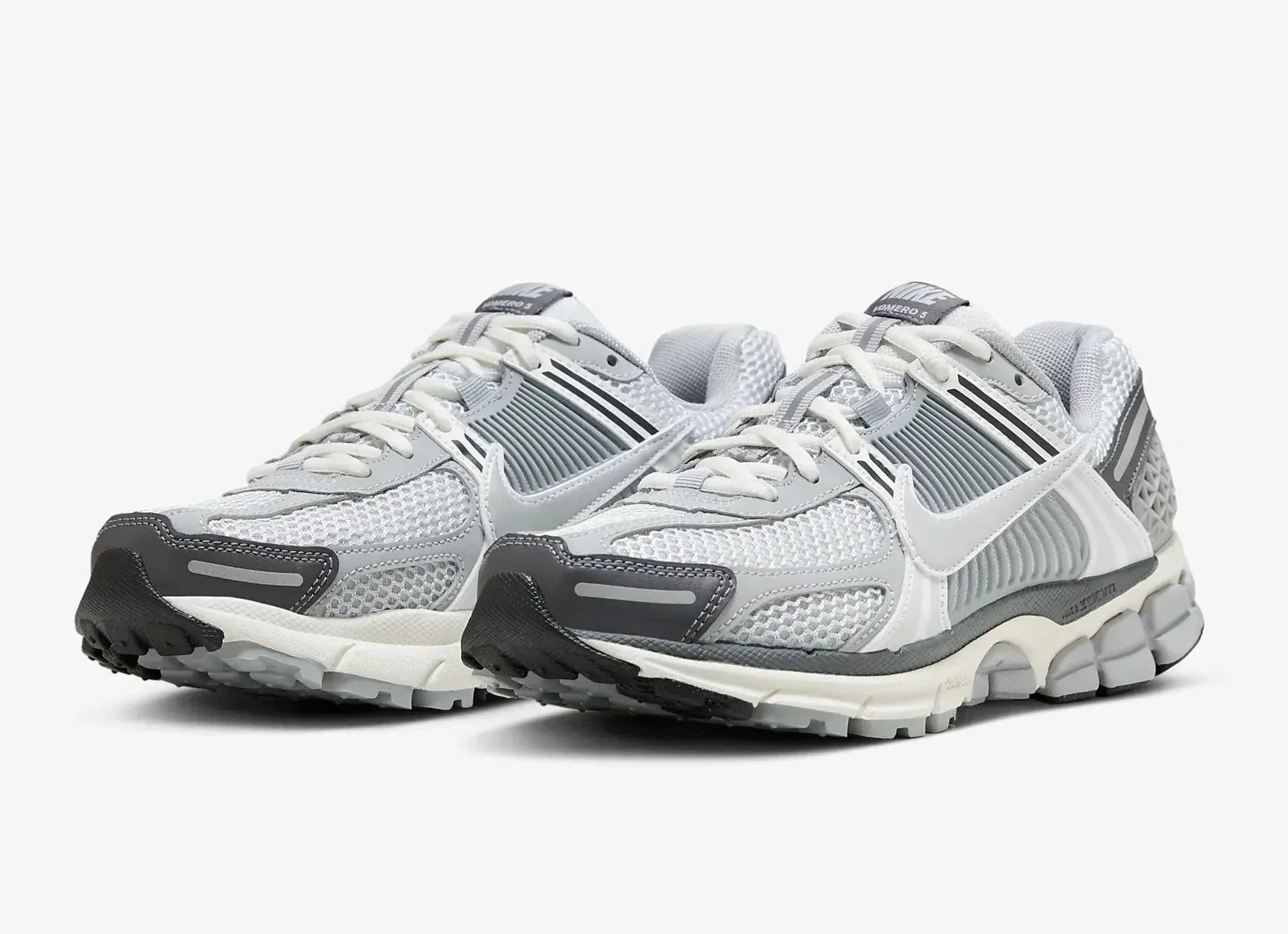 styleora Air Zoom Vomero 5 Shoes styleora