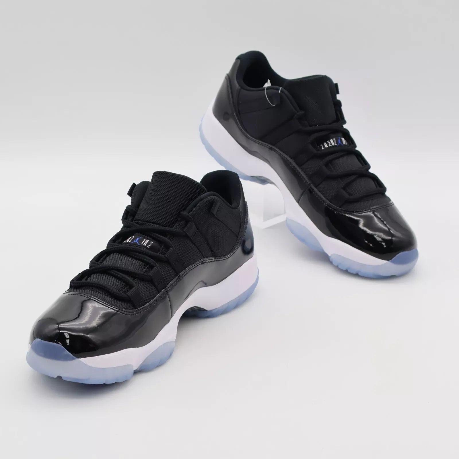 styleora Jordan Men's 11 Low Space Jam styleora