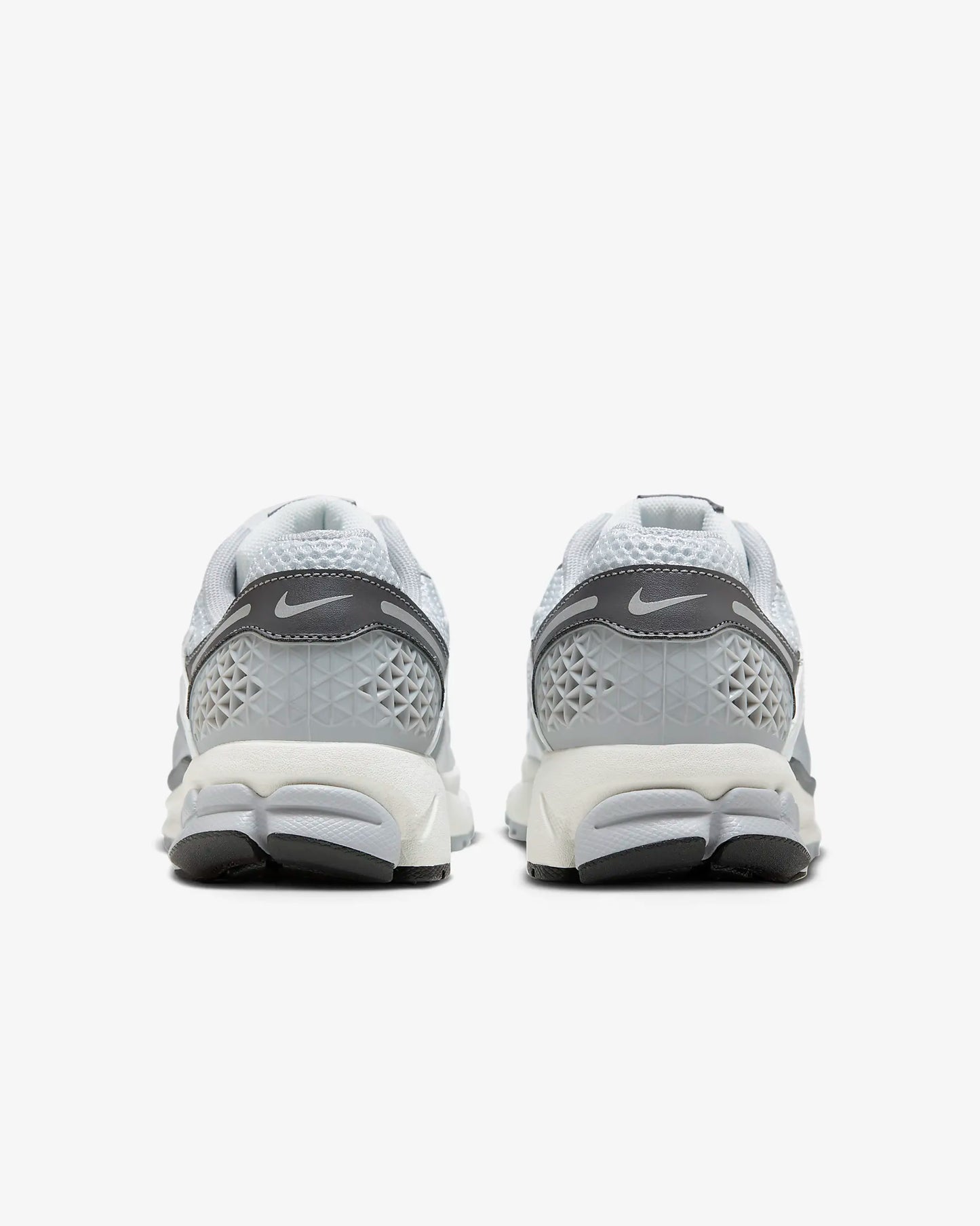 styleora Air Zoom Vomero 5 Shoes styleora